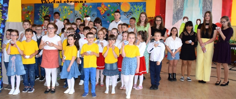 Akadémia ku Dňu matiek v ZŠ Laborecká