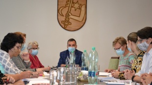 Porada s riaditeľmi ZŠ a MŠ