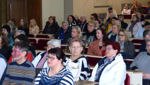 Zasadnutie zapisovateľov a členov komisií